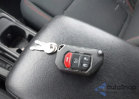 2020 Jeep Wrangler Unlimited Rubicon 4X4 z USA, uszkodzony, nr VIN 1C4HJXFN4LW176787